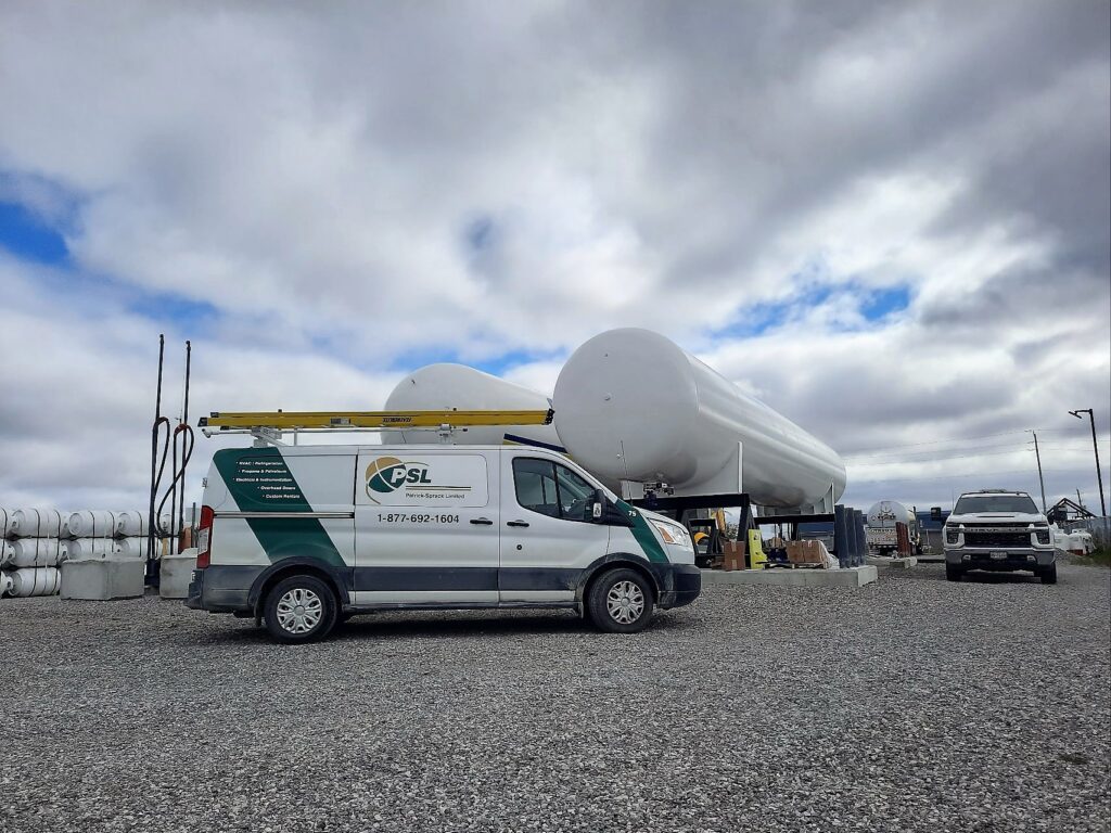 van vehicle branded with Gastor Petroleum logo at a mine site doing bulk tank propane inspection